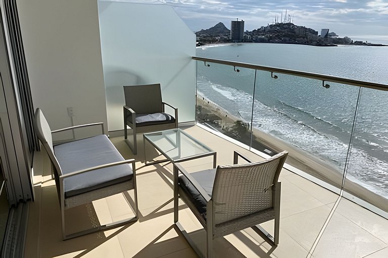 Frente al Mar Sunset View