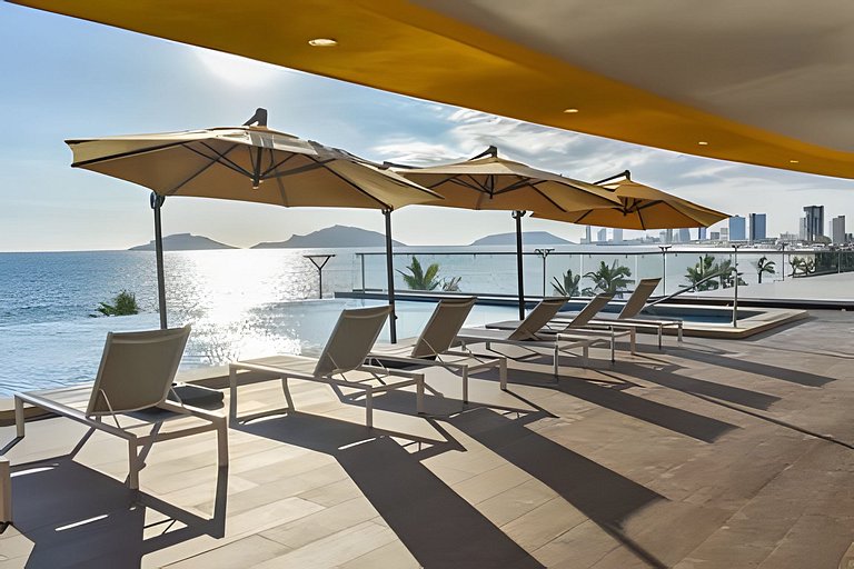 Frente al Mar Sunset View